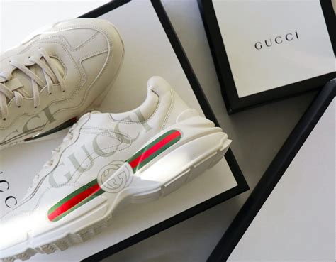 gucci achoenen